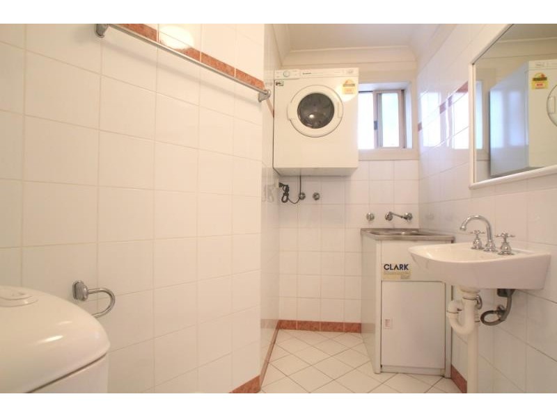 28/5 Help Street, Chatswood NSW 2067