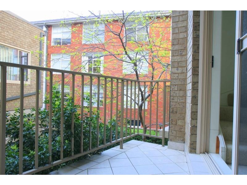 30/5 Help Street, Chatswood NSW 2067