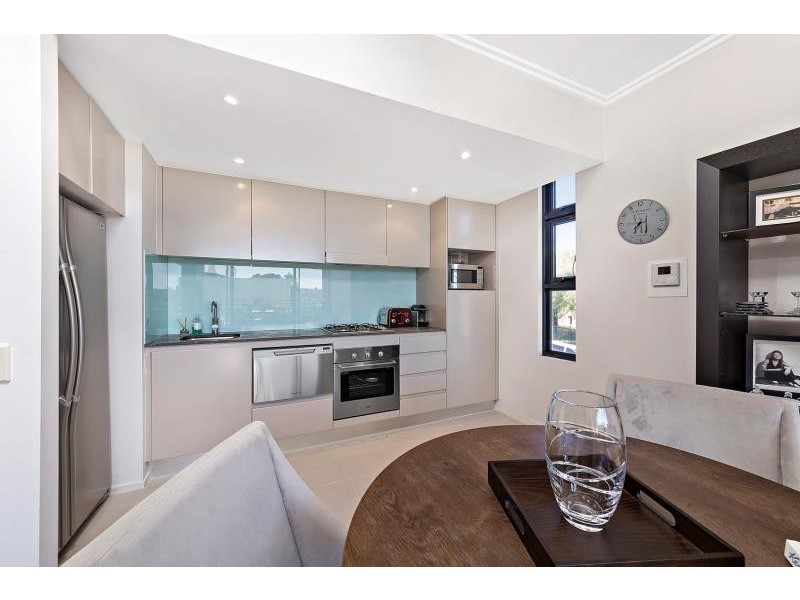 C205/2-4 Darley Street, Forestville NSW 2087