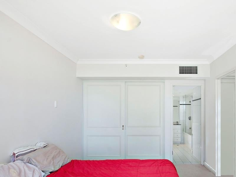 1907/8 Brown Street, Chatswood NSW 2067