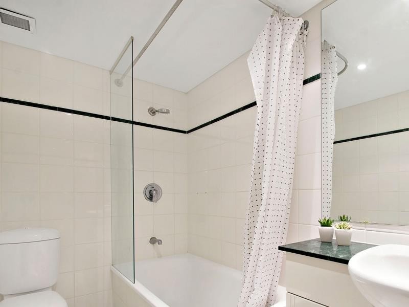 1907/8 Brown Street, Chatswood NSW 2067