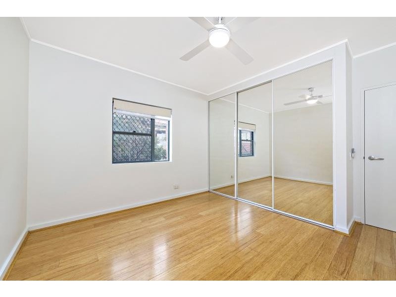 8/1 Boronia Street, Kensington NSW 2033