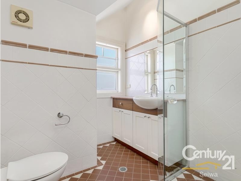 40 Clarendon Road, Stanmore NSW 2048