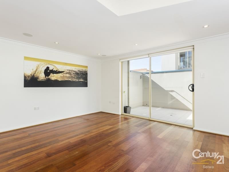 6/371-373 Sydney Road, Balgowlah NSW 2093