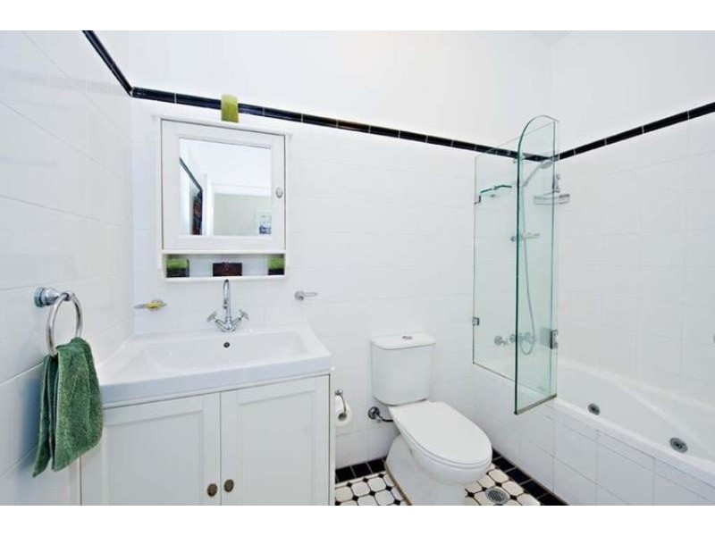 10 Chalder Street, Newtown NSW 2042