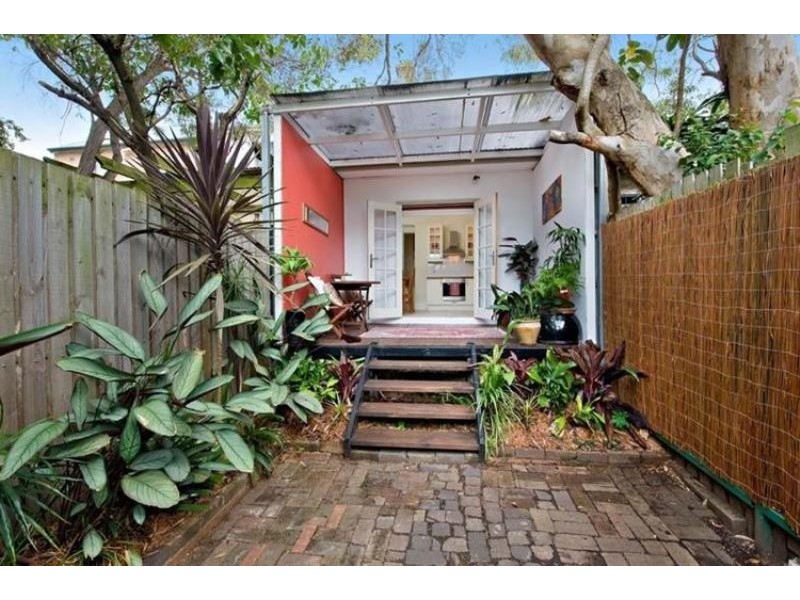 10 Chalder Street, Newtown NSW 2042