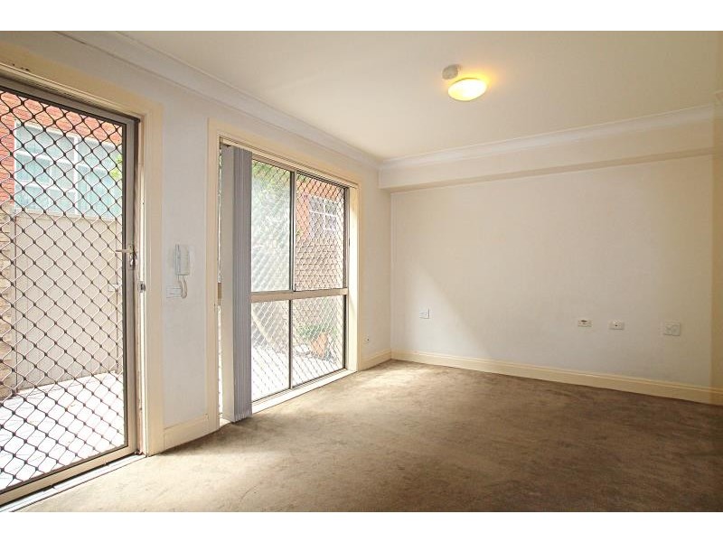 1/5 Help Street, Chatswood NSW 2067