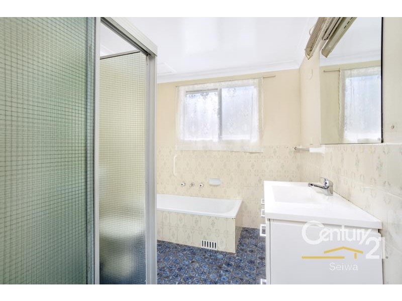 1/3 McMillan Road, Artarmon NSW 2064