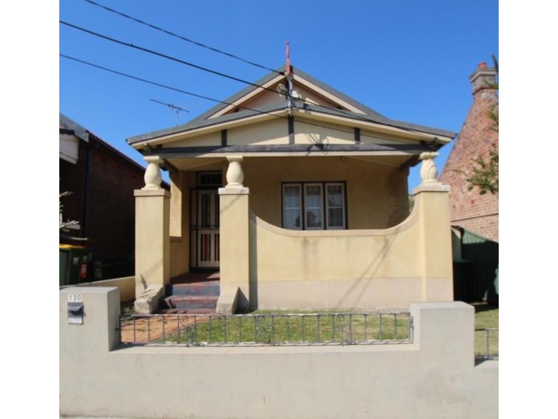 130 Unwins Bridge Road, St Peters NSW 2044