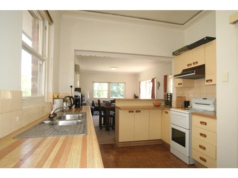 97 Hawthorne Avenue, Chatswood NSW 2067