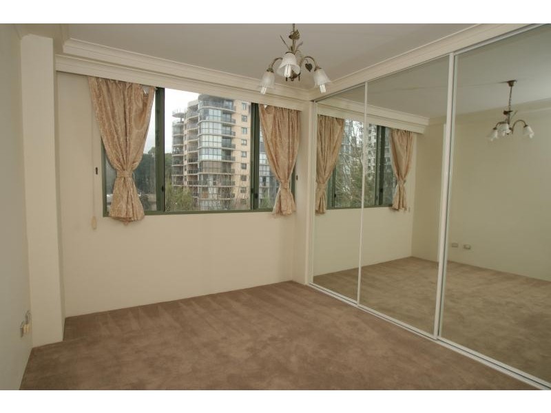 17/15A Herbert Street, St Leonards NSW 2065