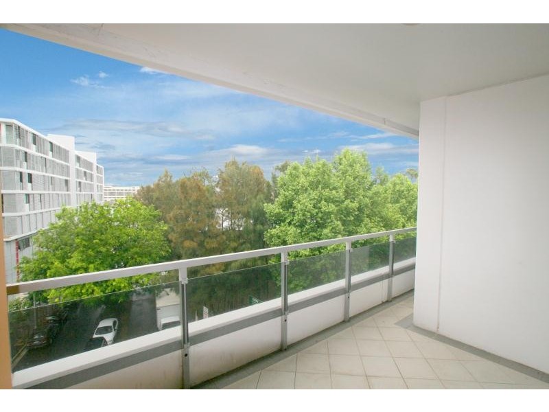 522/2 Lachlan Street, Waterloo NSW 2017