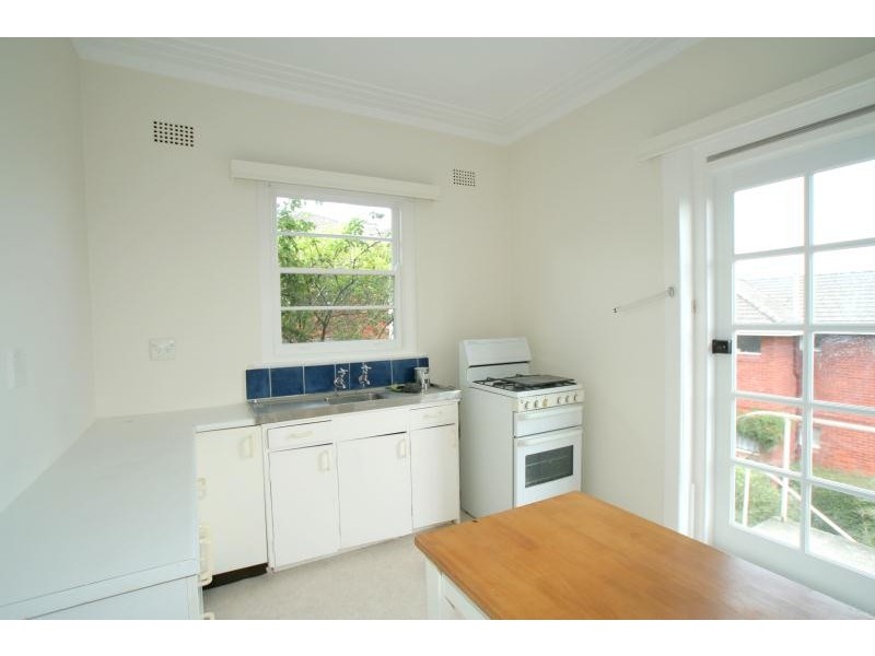 2/186 Pacific Highway, Roseville NSW 2069