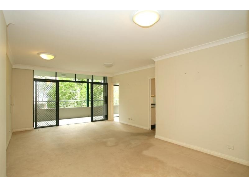 301/10 Freeman Road, Chatswood NSW 2067