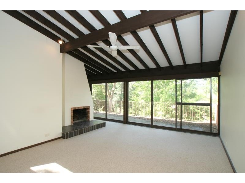 30 The Scarp, Castlecrag NSW 2068