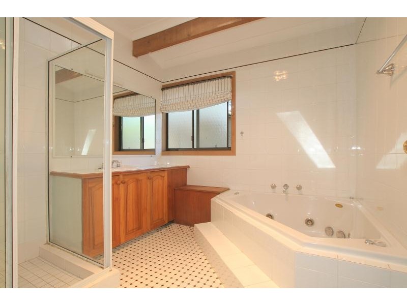 1 Peckham Avenue, Chatswood NSW 2067