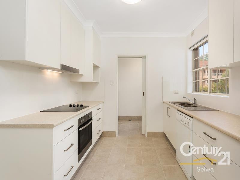 2/22 Whitton Road, Chatswood NSW 2067