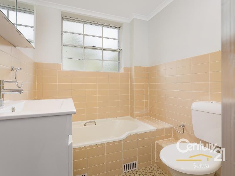 2/22 Whitton Road, Chatswood NSW 2067