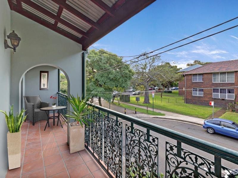 2/31-32 Ashmore Street, Erskineville NSW 2043