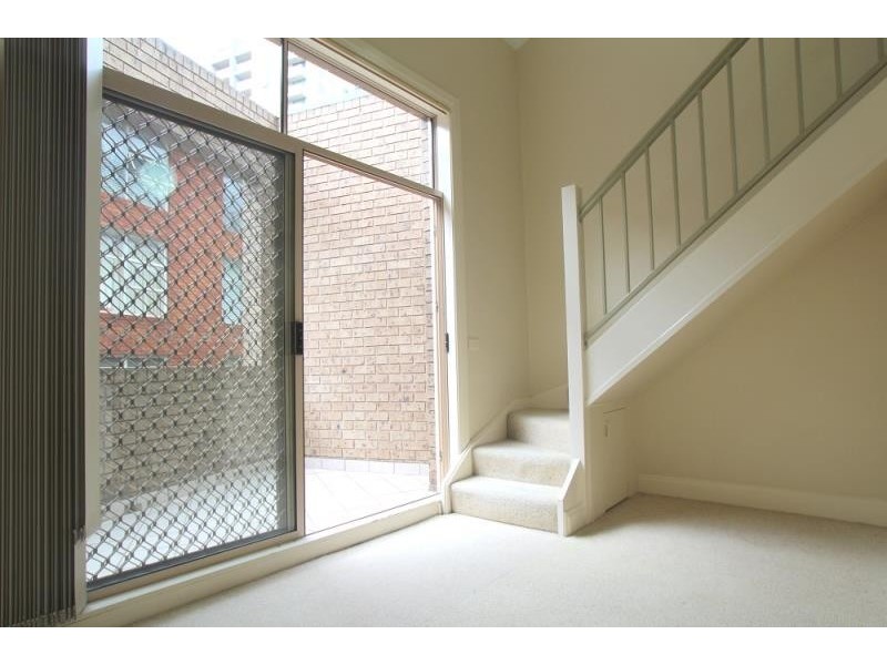 22/5 Help Street, Chatswood NSW 2067