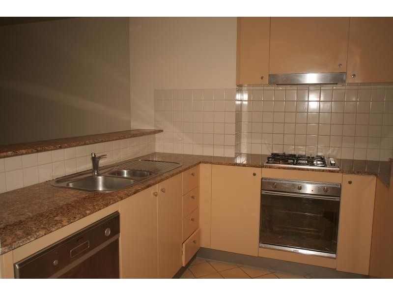 616/2A Help Street, Chatswood NSW 2067