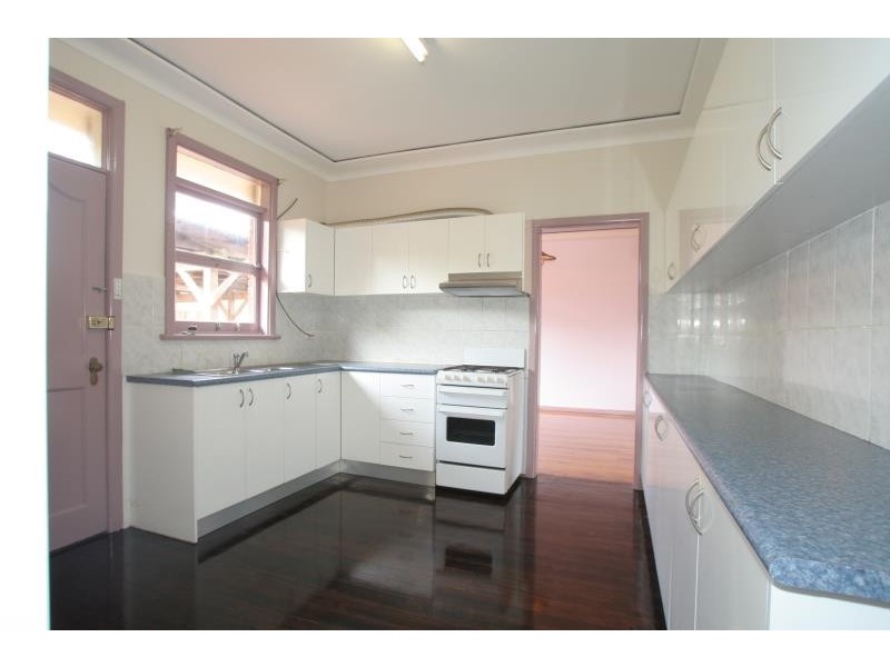 16 Leamington Road, Dundas NSW 2117