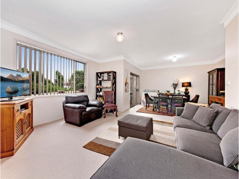 2/171 Windsor Road, Northmead NSW 2152