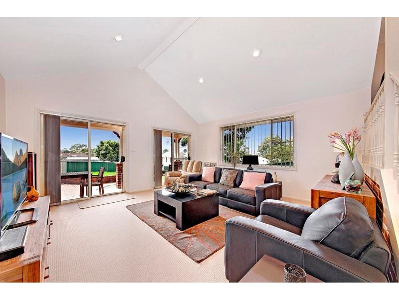 2/171 Windsor Road, Northmead NSW 2152