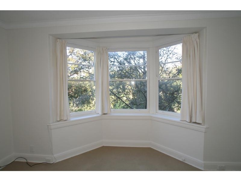 2/14 Bradly Avenue, Kirribilli NSW 2061