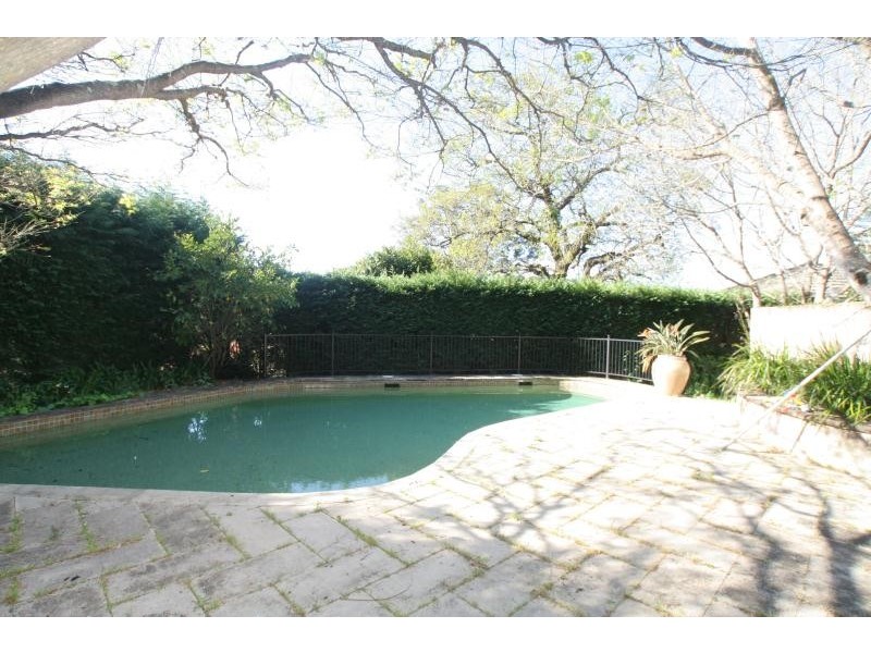 8 Wellesly Road, Pymble NSW 2073