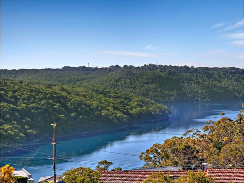 8 Amaroo Avenue, Castle Cove NSW 2069