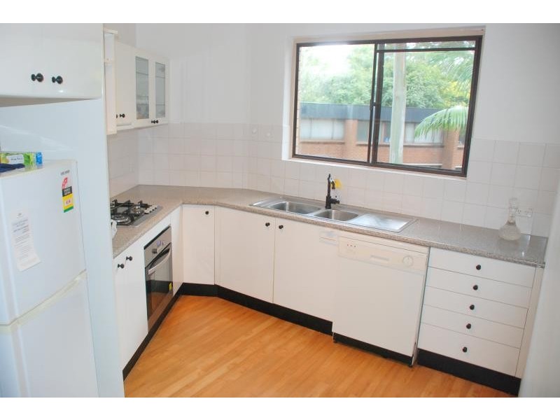 10/2 Peckham Avenue, Chatswood NSW 2067