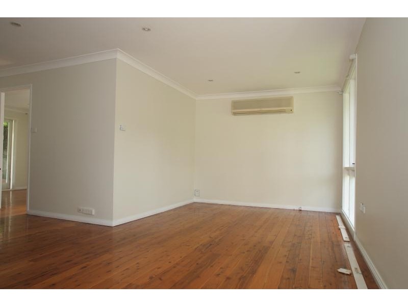 219 Madagascar Drive, Kings Park NSW 2148