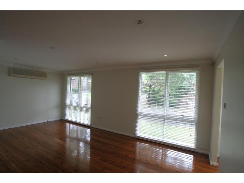 219 Madagascar Drive, Kings Park NSW 2148