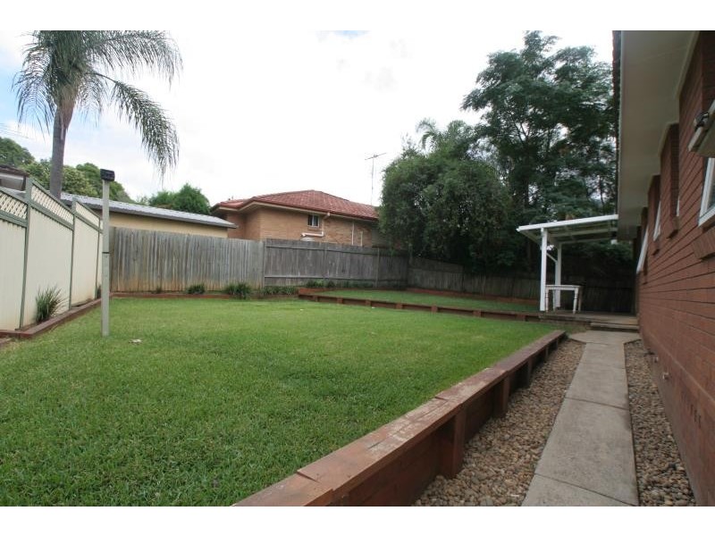 219 Madagascar Drive, Kings Park NSW 2148