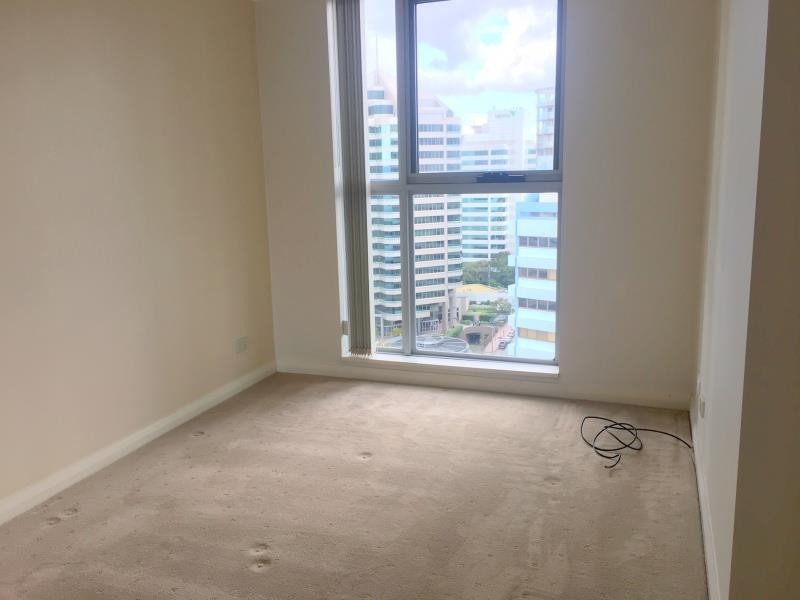 2209/2A Help Street, Chatswood NSW 2067