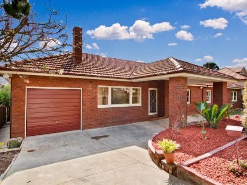 5 Waratah Street, Roseville NSW 2069