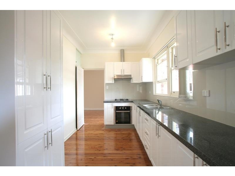 5 Waratah Street, Roseville NSW 2069