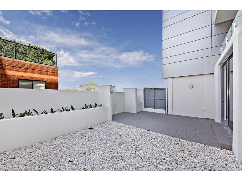 R007/200-220 Pacific Highway, Crows Nest NSW 2065