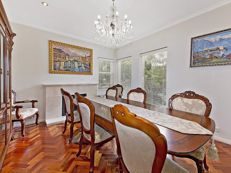 6 Dellwood Street, Chatswood NSW 2067