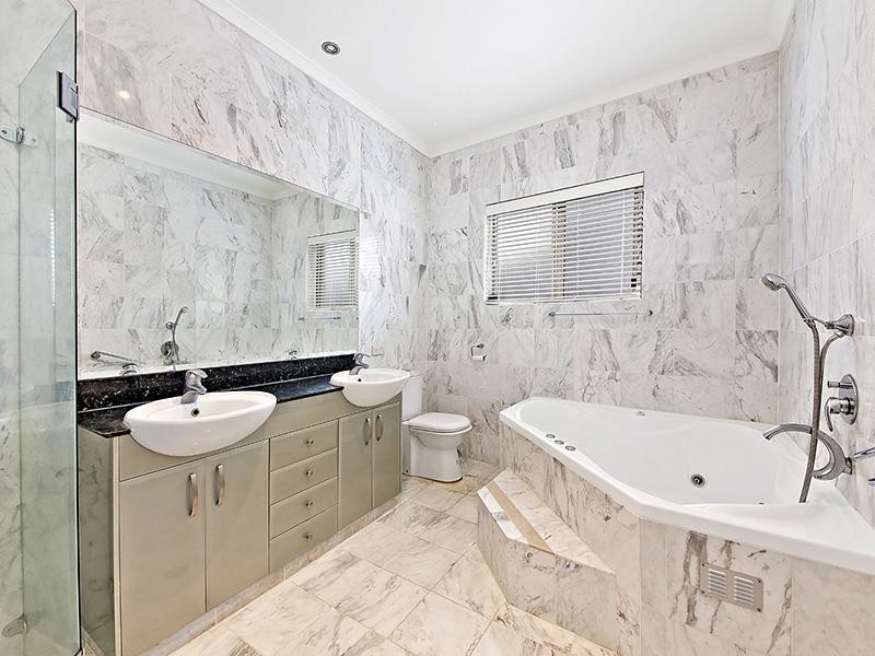 6 Dellwood Street, Chatswood NSW 2067