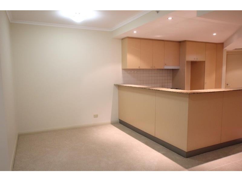 607/2A Help Street, Chatswood NSW 2067