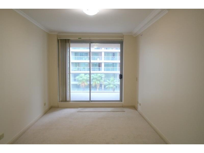 707/2A Help Street, Chatswood NSW 2067