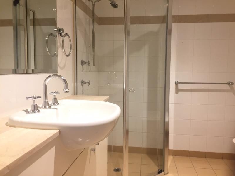 903/2A Help Street, Chatswood NSW 2067