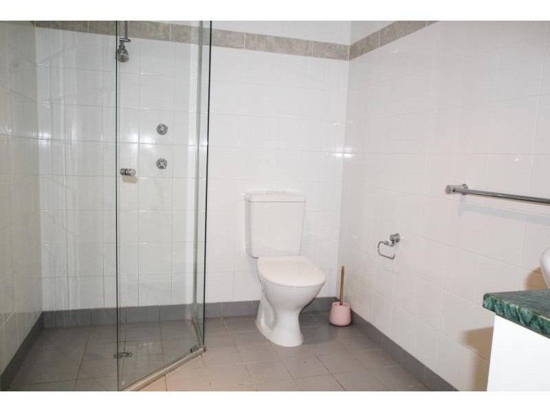 211/2B Help Street, Chatswood NSW 2067