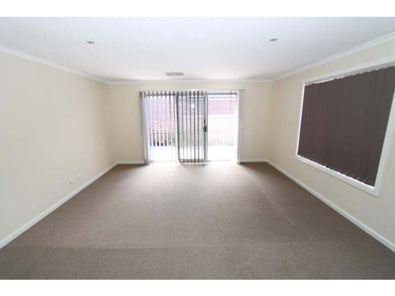 91 Longtree Drive, Melton VIC 3337