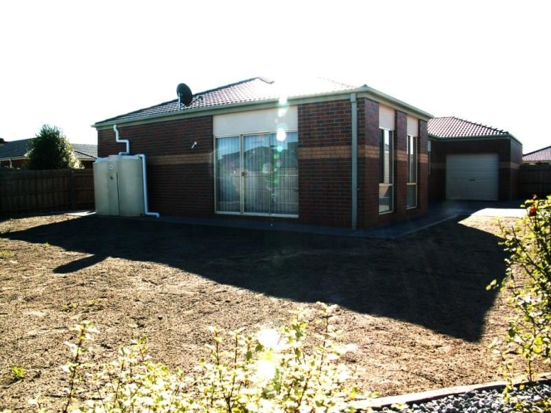 7 Kayla Way, Kurunjang VIC 3337