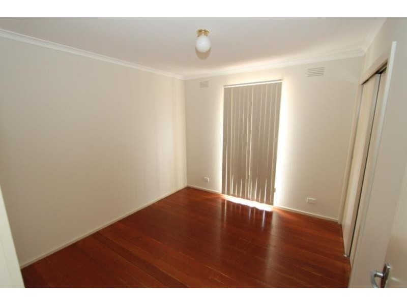 7 Lansell Place, Melton West VIC 3337