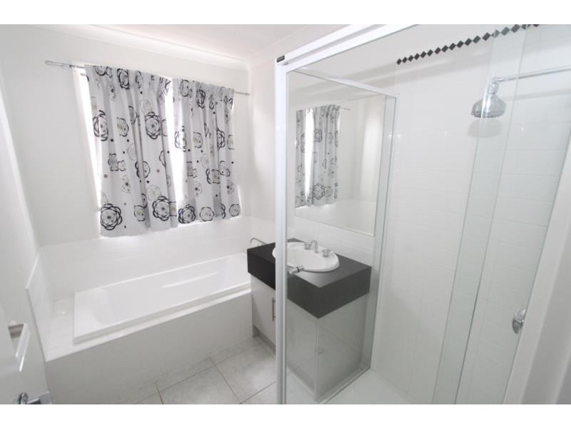 6 Beauview court, Kurunjang VIC 3337