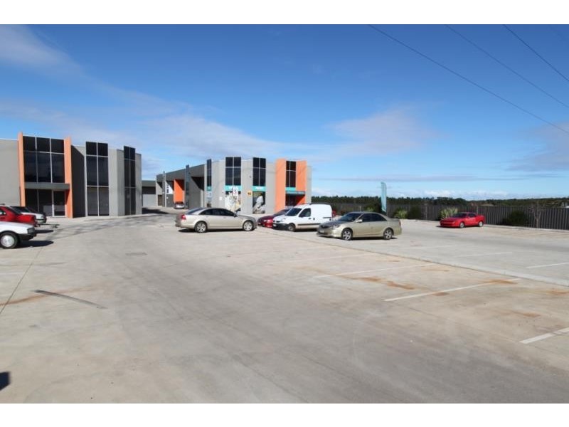Factory 4/27-29 Fuller Road, Ravenhall VIC 3023
